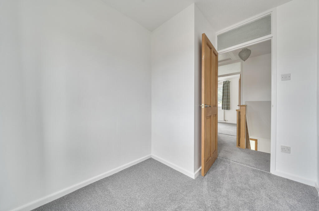 131666018685c00adde310