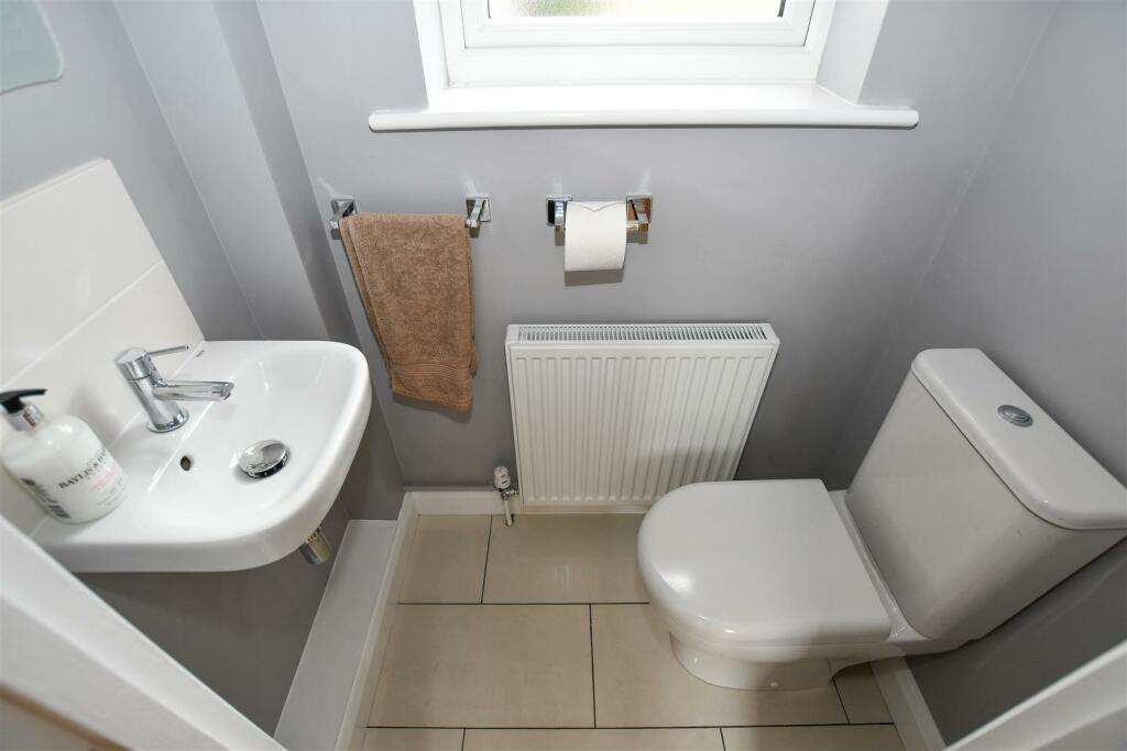 Downstairs WC.jpg