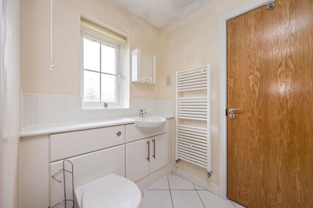 Jack and Jill En Suite