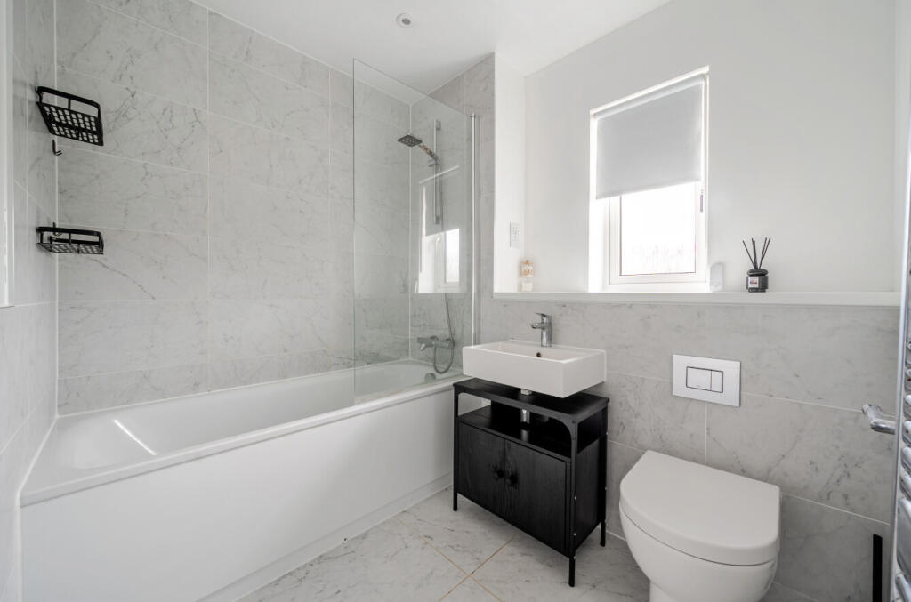 1350683-16-68c01a...