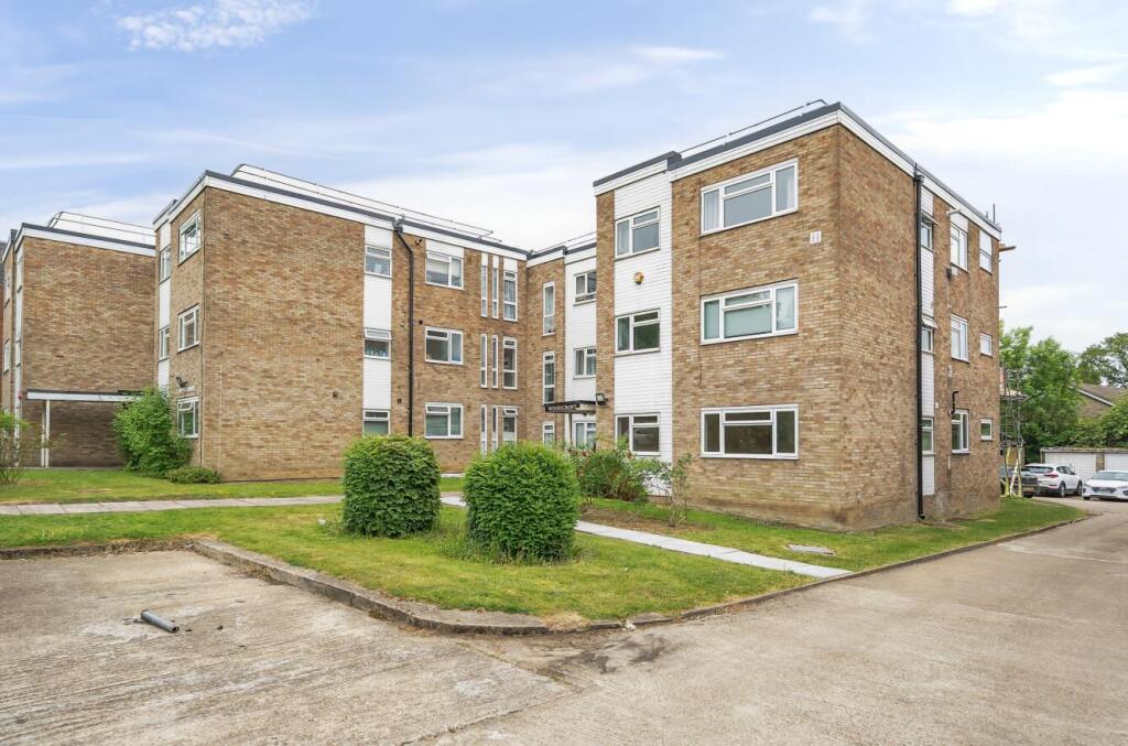 Davidson Frost-Wellings, DFW, Woodcroft, Front.jpg