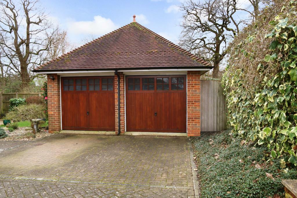 Double Garagedp (Portal Size).jpg