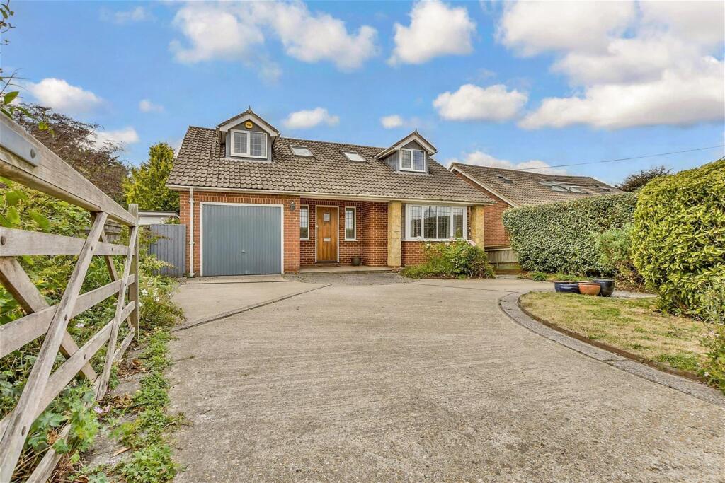 Driveway/Parking