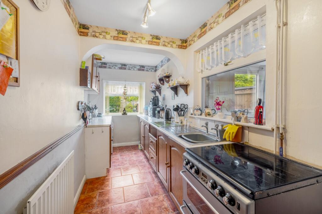 40 Rochford Crescent (Boston)-11