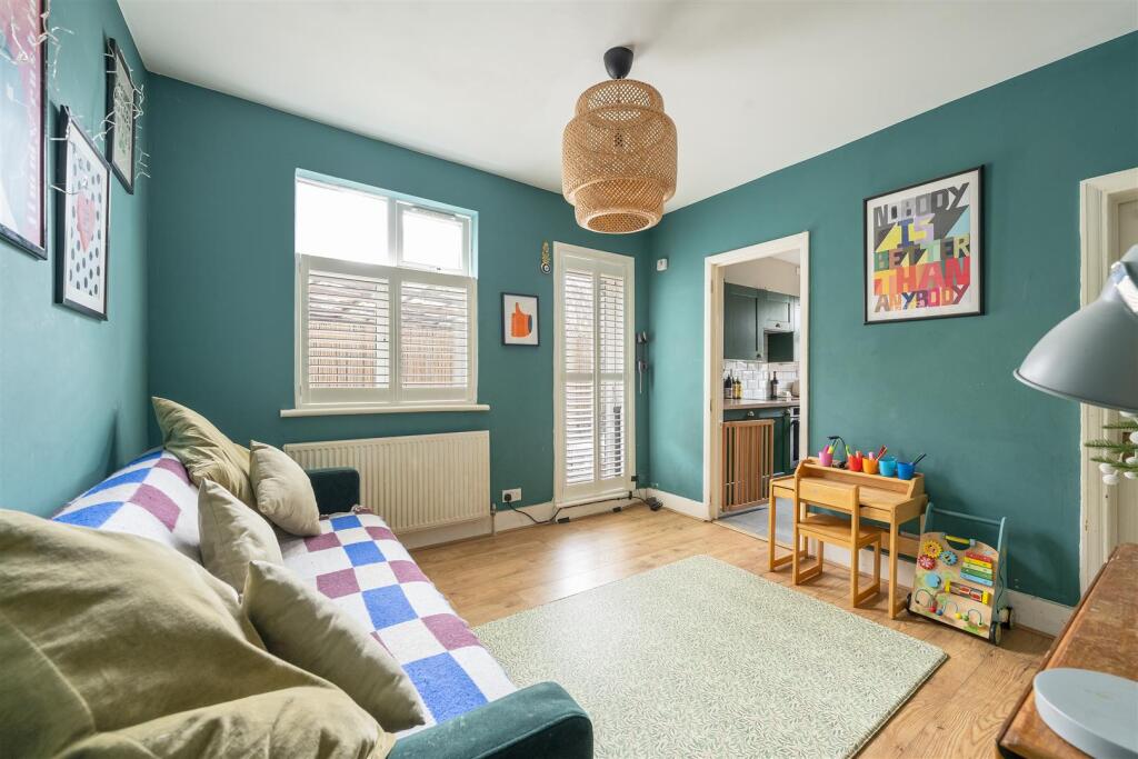 Claremont Road, E17