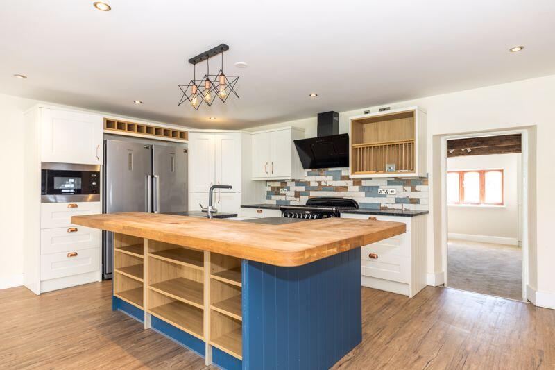 Kitchen Family Room