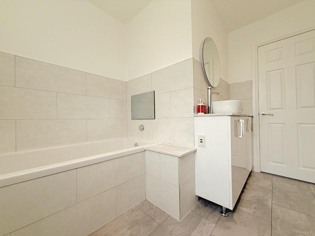 HOUSE BATHROOM