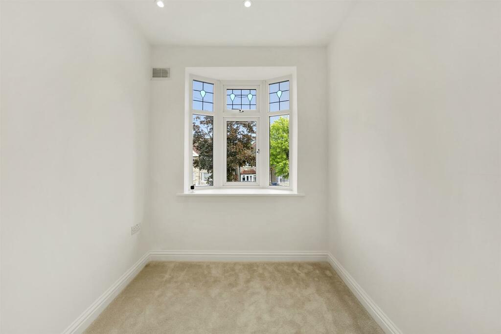 39 Elm Way - SuEImZRMOcEK6kVCuNaY.jpg
