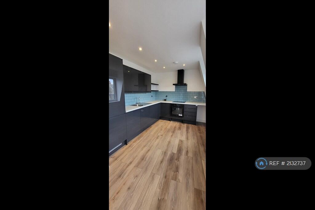 Flat 6a - Lounge/Kitchen