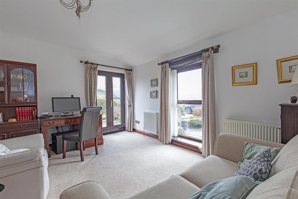 Sitting Room-1.jpg