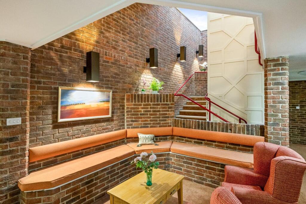 Cagefoot Lane_Raynor Court_Flat 6-016.JPG