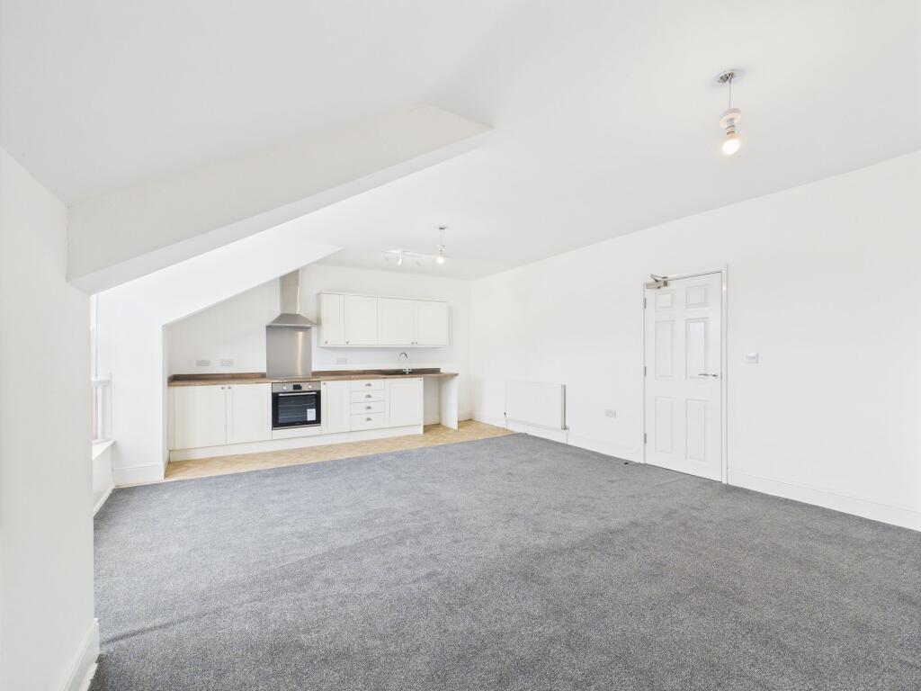 Living/Kitchen