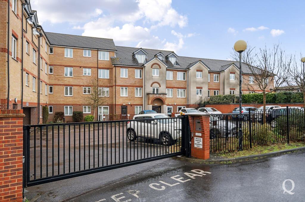 d04ebb98-bacc-490...