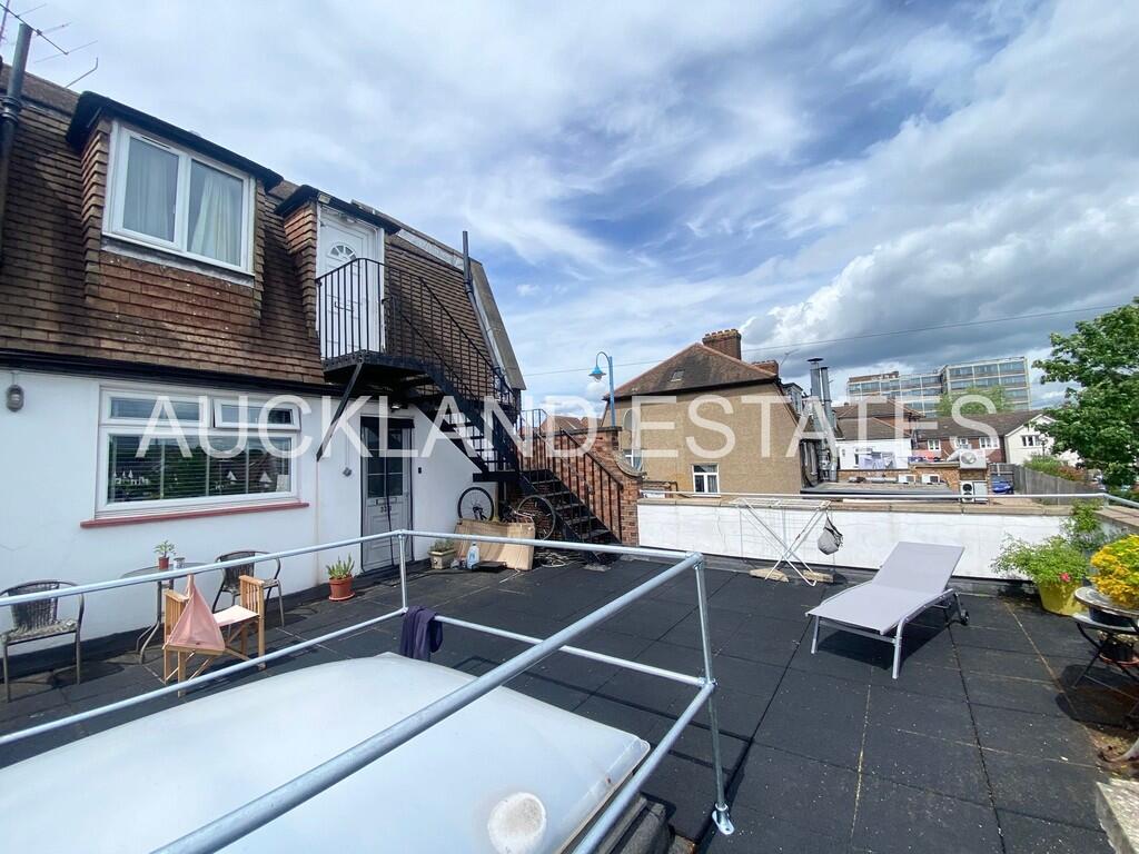 a4fdeb09-ccc5-4d6...