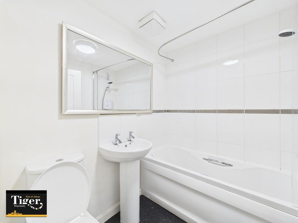 CAM03440G0-PR0386...