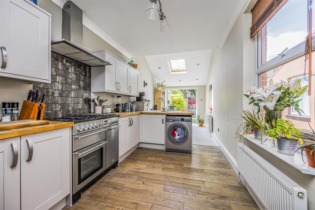 57 Chesterfield Road, Baffins-PorticoMarketing-Sol