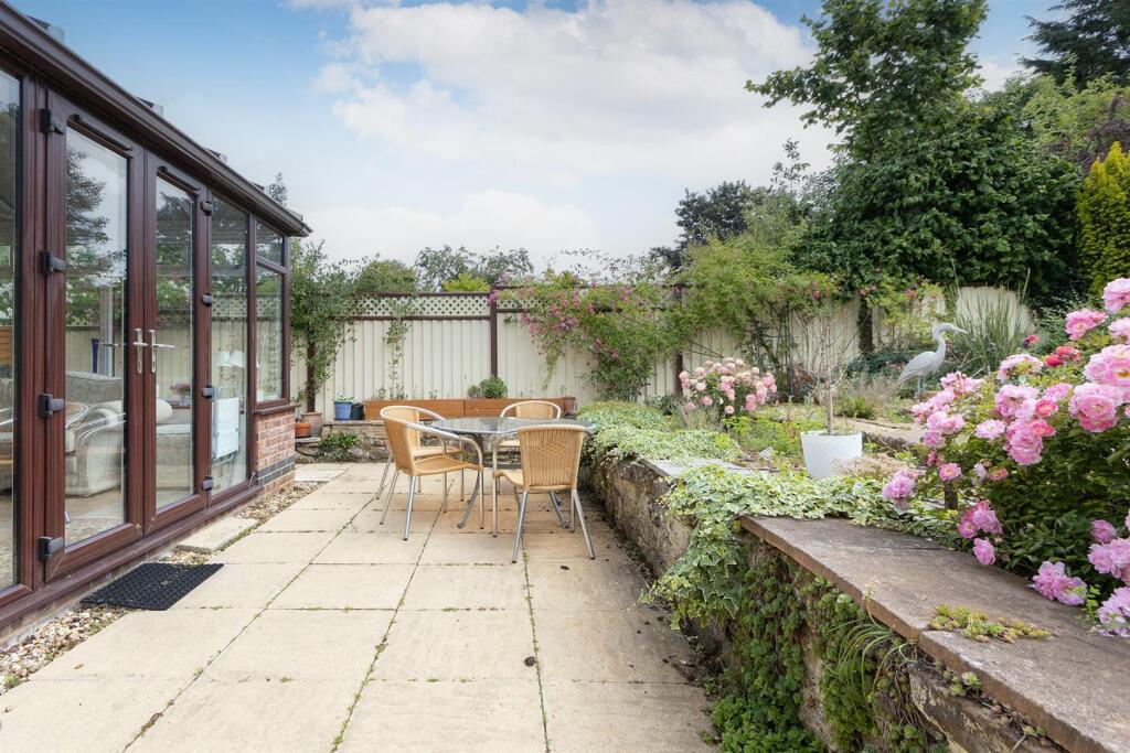 Mallards Dip, Badby Road West