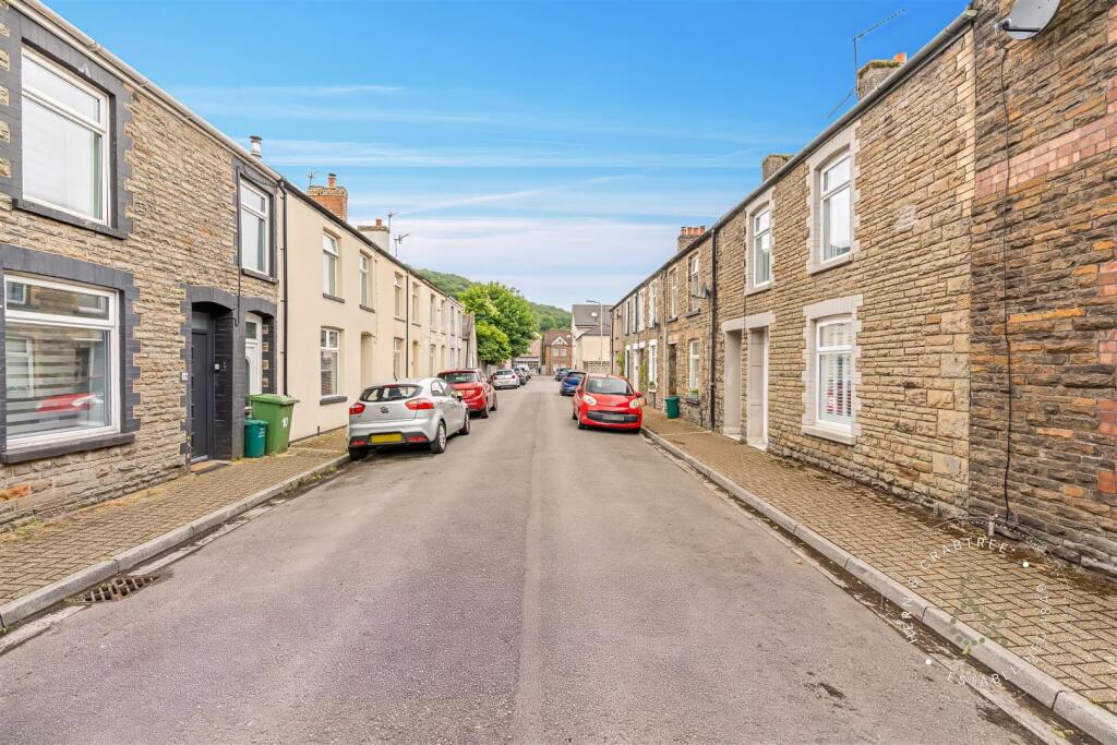 Anchor Street, Taffs Well (9).jpeg