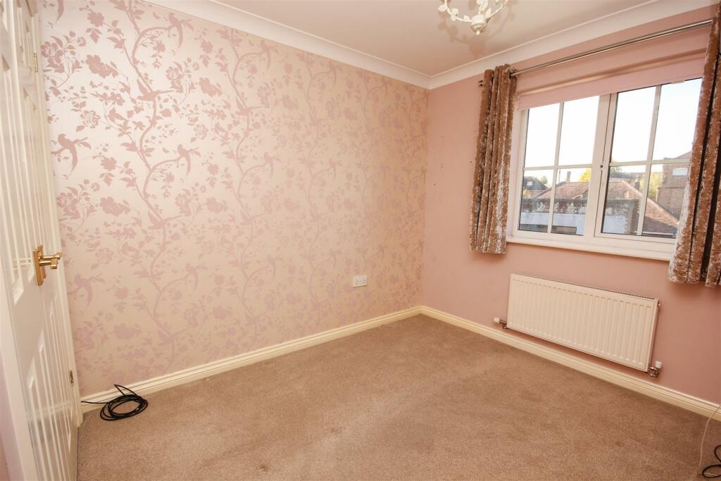 Bedroom 3.jpg