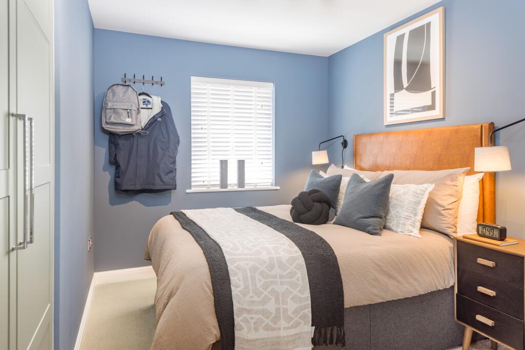 Fiddington Fields Holden bedroom 4