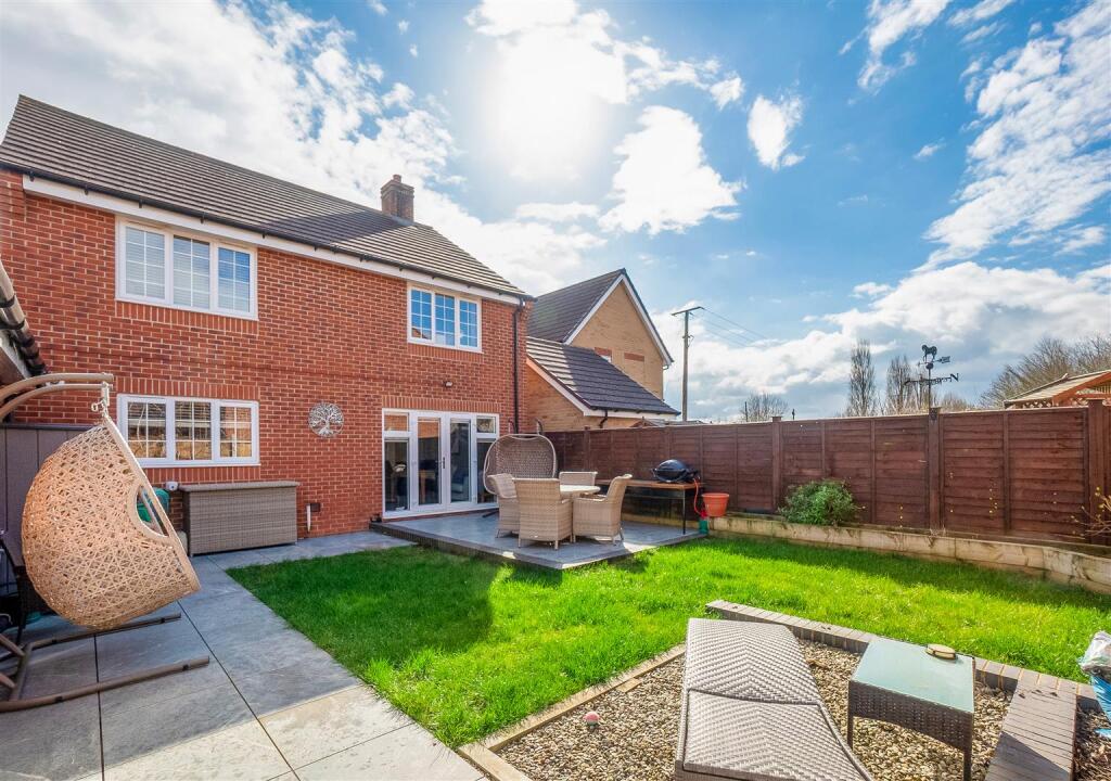 5 Sycamore Drive-12.jpg