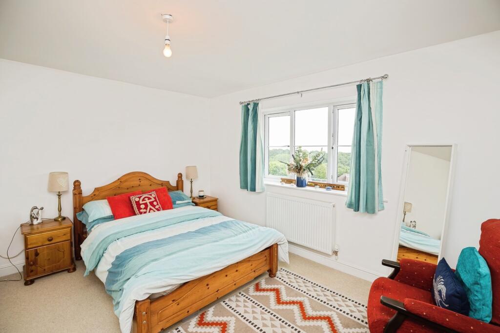 Bedroom/ Living Room