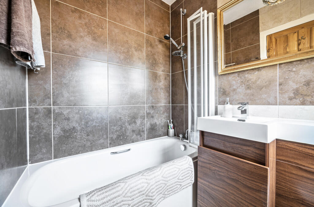 1287147-41-682482...