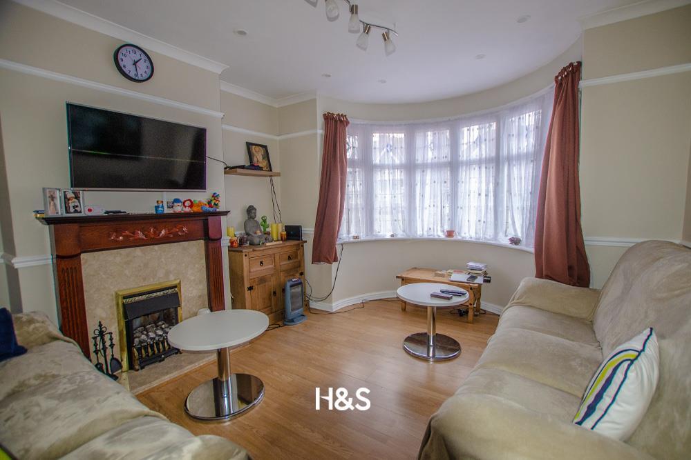 147 School Road - Reception.jpg