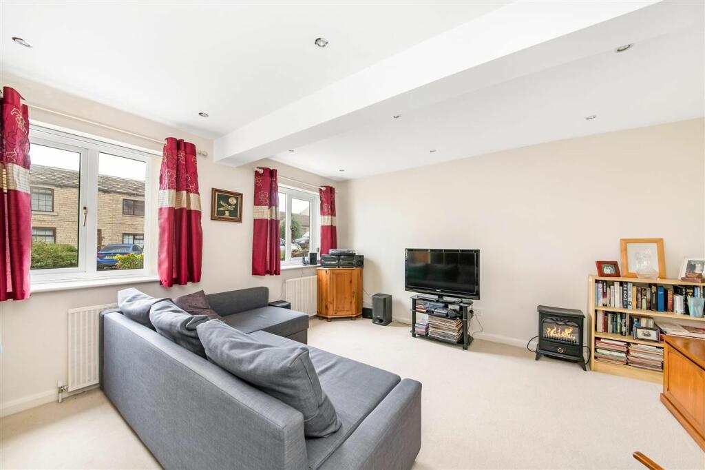 BEDROOM THREE / SITTING ROOM