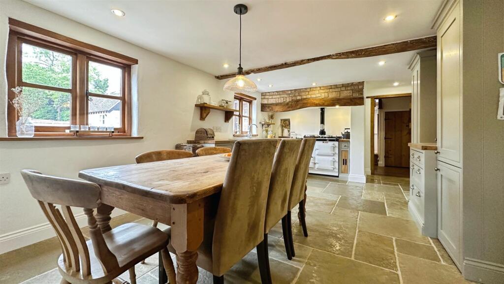 2840a602--4E85-B3BC-EA296ABF2CFA-79569-00001946DEA