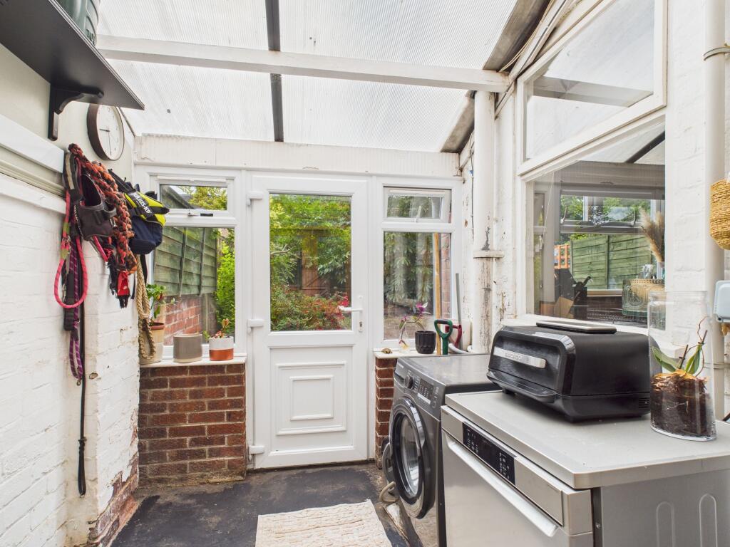 Lean-to/Utility