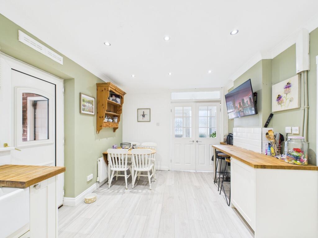 Dining Kitchen