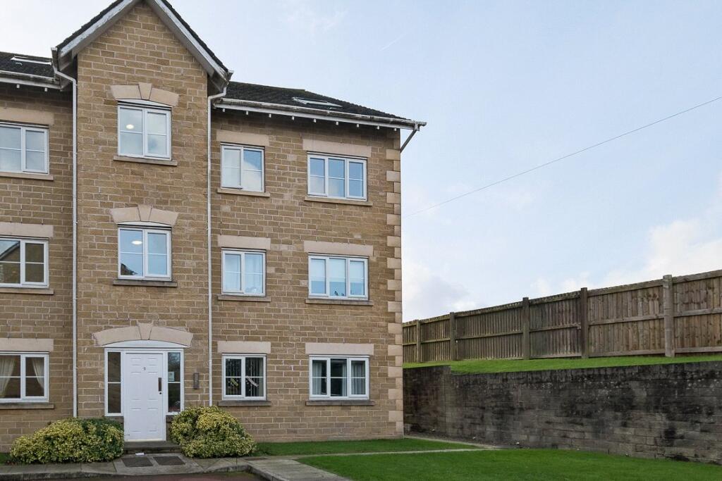 9 Tinker Brook Close