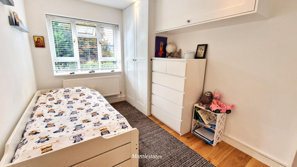 BEDROOM TWO