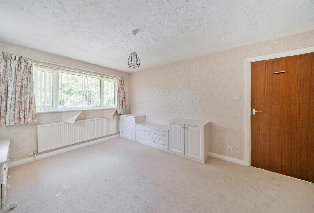 1333414-11-689daf...