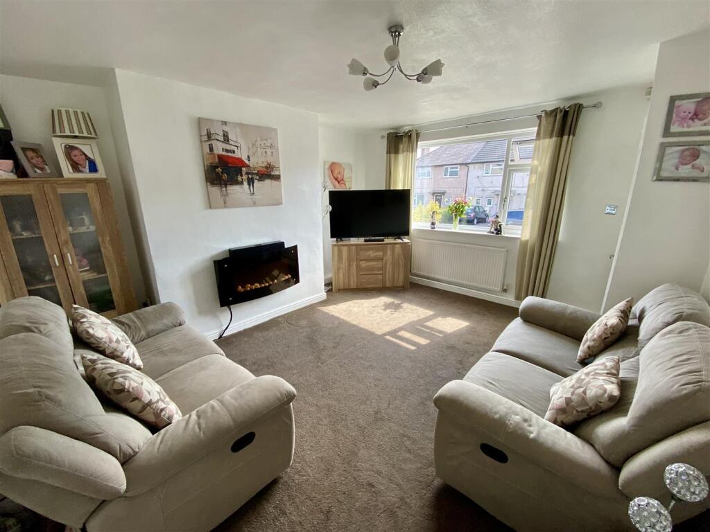 Bramleys Estate Agents - Wilson Avenue - Mirfield 