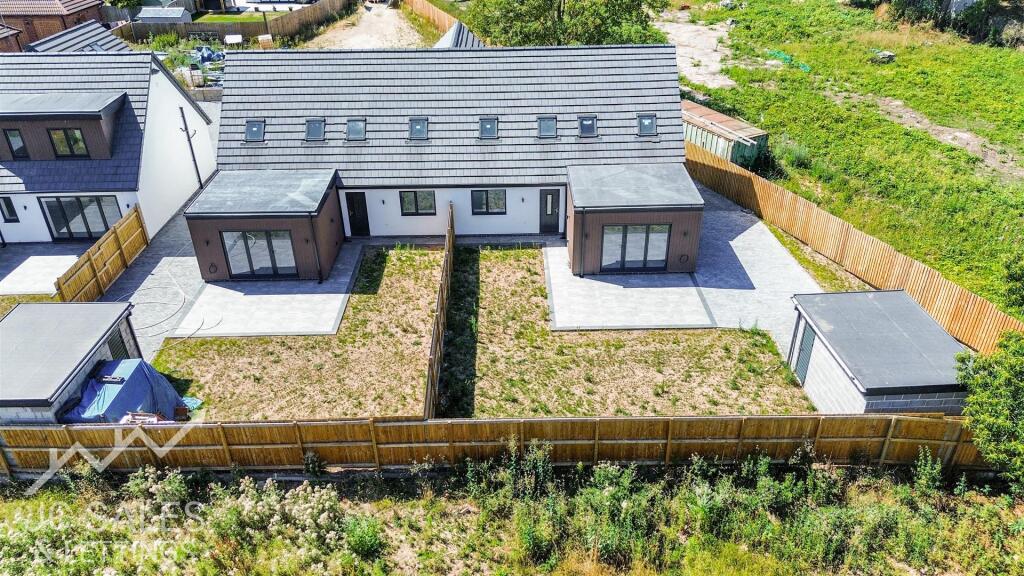 dji_fly_20250712_142452_668_1752389786913_photo_op
