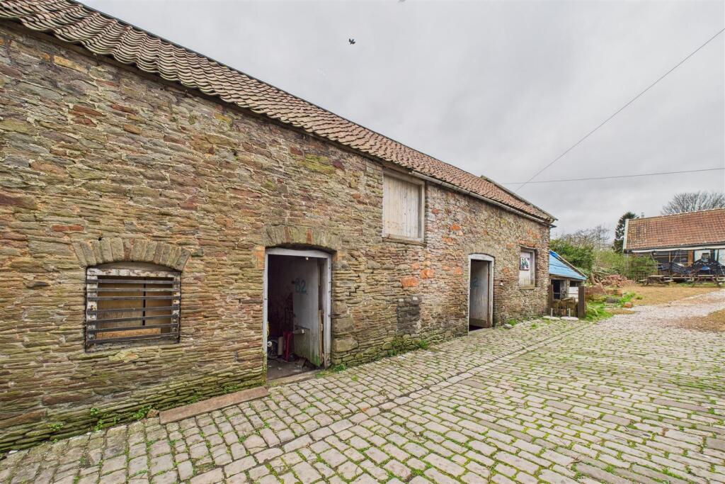 Barn 2a &#64; Bridge Farm, Bell Hill Stapleton, Bristo