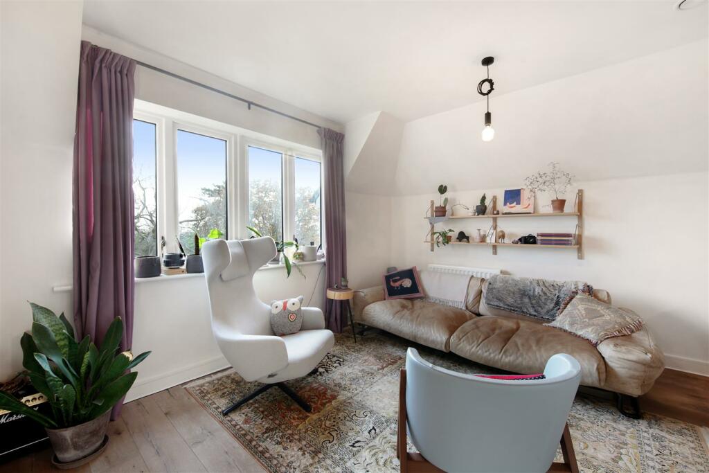 Flat 11, 1 Guardhouse Way - GF5SjRTD4t92nRvVwTzf.j