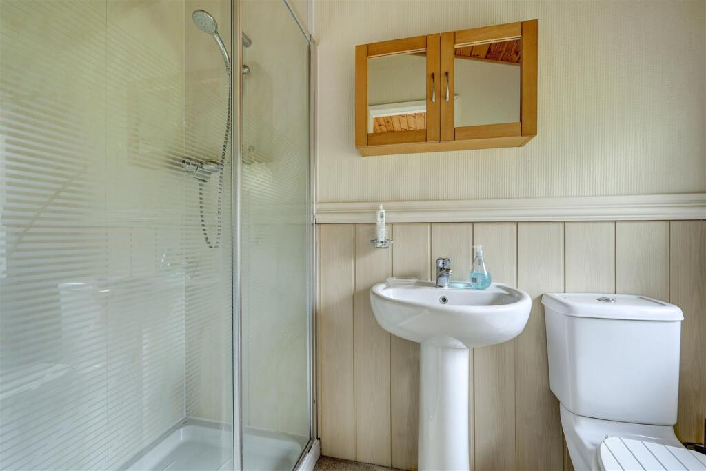 Bedroom One Ensuite