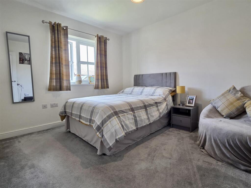 BEDROOM TWO