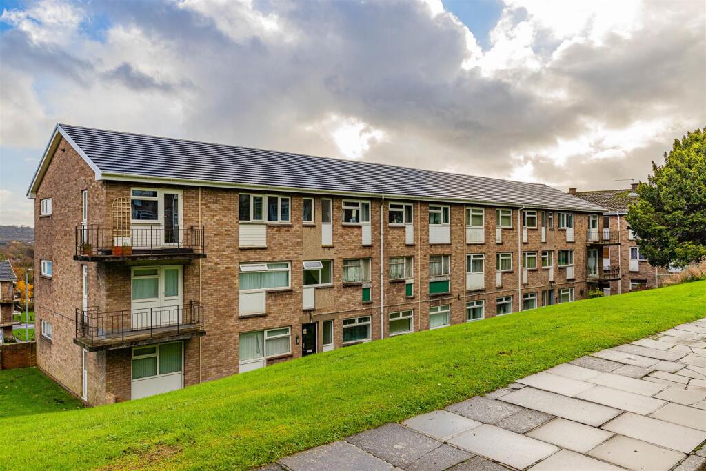 St Fagans Rise 67 new-8.jpg