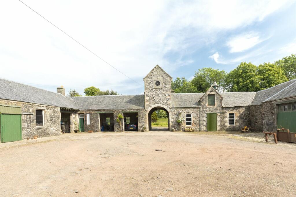 Dankeith Courtyard