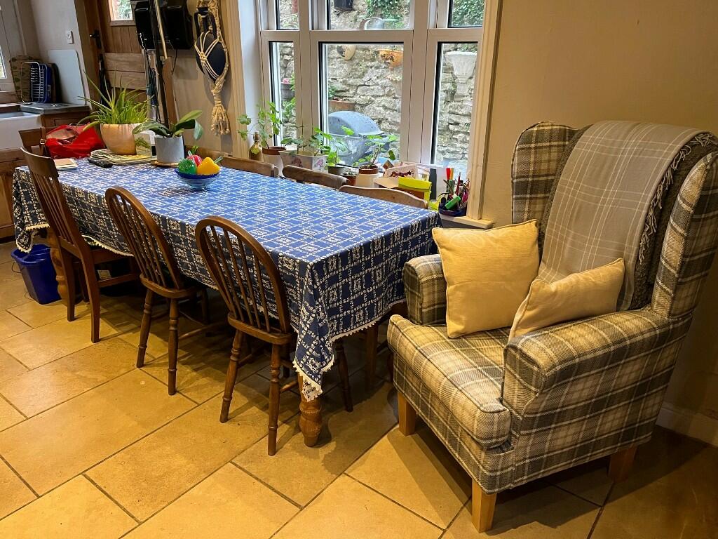 Family/dining space