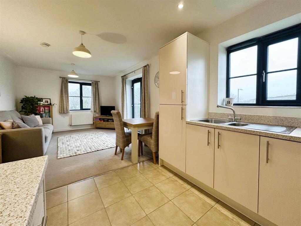 69cefe97-image_picker_00643AB1-A60A-4EC2-AE95-D792