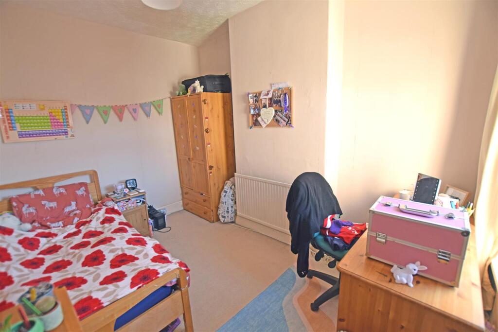 Bedroom2.jpg