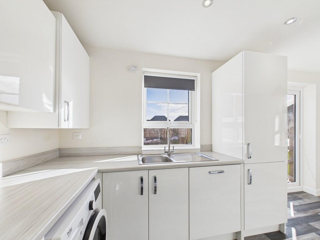 CAM01835G0-PR0299...