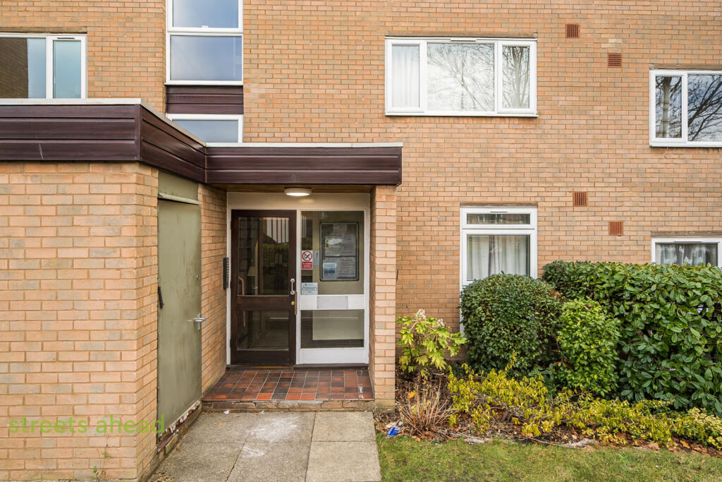 c6308cb2-2b6a-4a9...