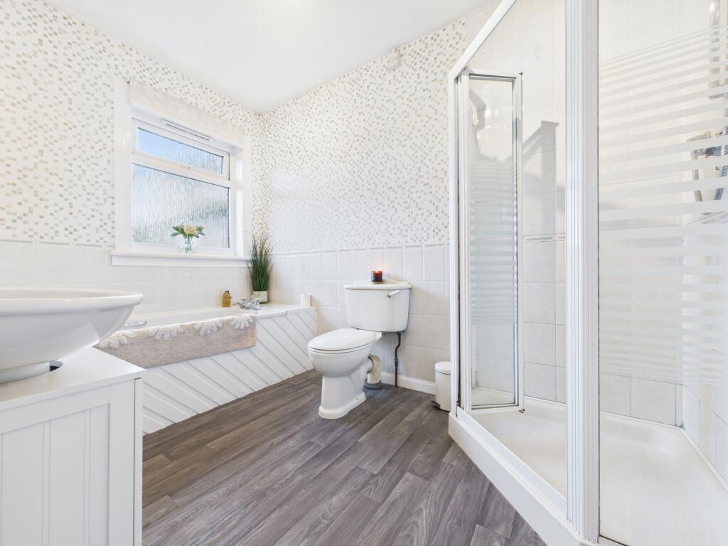 Ensuite Bathroom