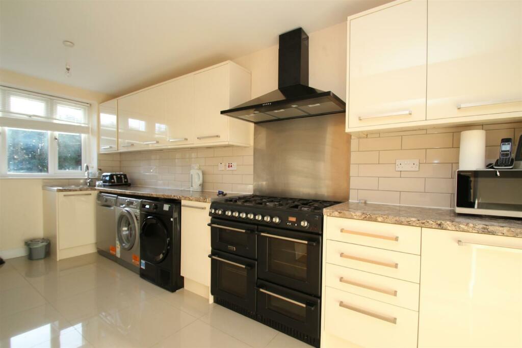 Living Dining Kitchen